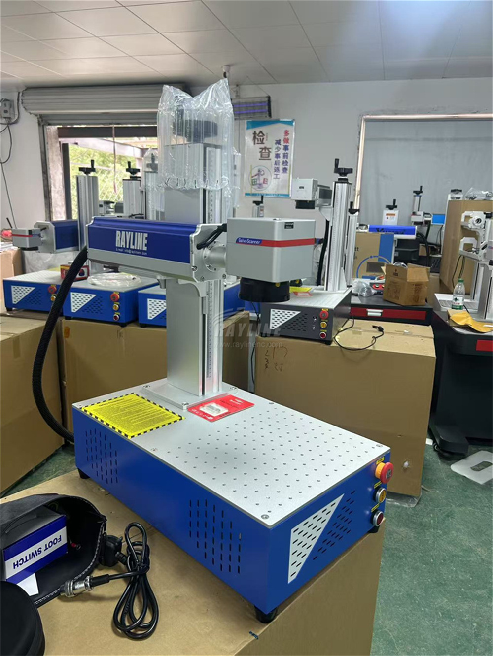 30W 50W 100W Portable 3D Fiber - огляд і ціна Fiber Laser Marking Machine 30W